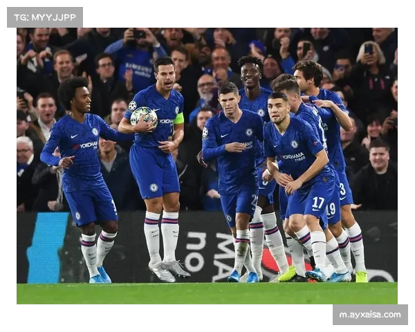 切尔西菱形中场结构优化 边后卫内收参与进攻组织