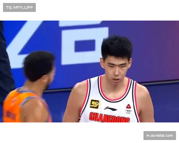 徐昕广州护框核心确立 盖帽率7.8%但进攻端参与度仅限挡拆顺下